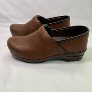 Dansko XP Clogs